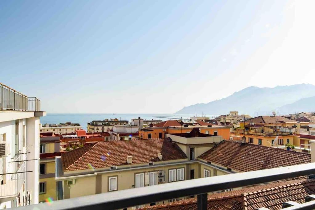 Casa Vivi Apartment Salerno Luaran gambar